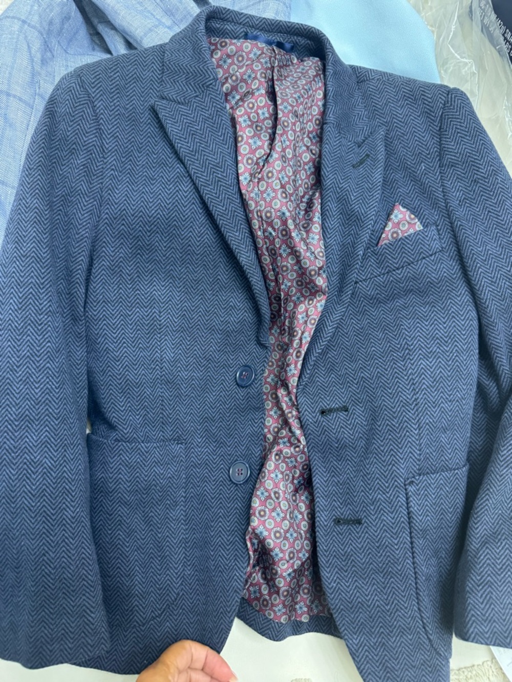 Isaac Mizrahi Navy Herringbone Sport Coat with Patterned Lining